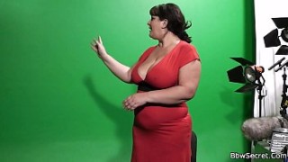 BBW gives tit-job then perverted slut spreads legs